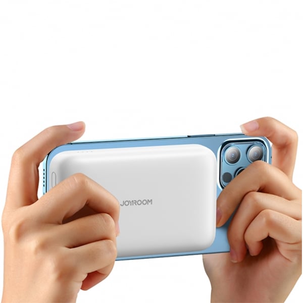 JOYROOM JR-W020 20W Mini Magnetic Wireless Power Bank