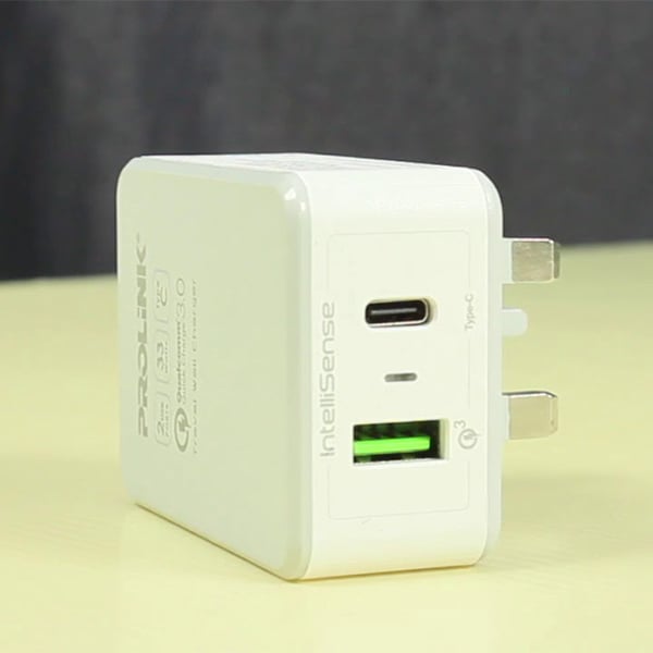 Prolink 33W 2-Port Travel Wall Charger
