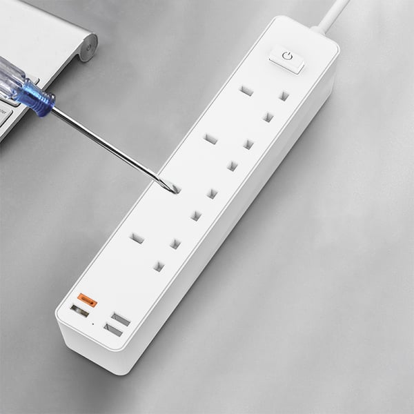 WiWU PD 20W 4 AC 3 USB Extension Power Cord