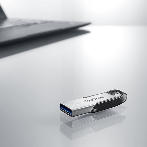 SanDisk Ultra Flair USB 3.0 Flash Drive