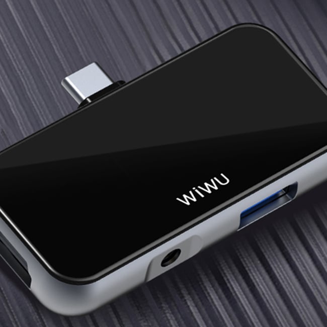 WiWU T5 Pro 4-in-1 USB Type-C Hub Adapter