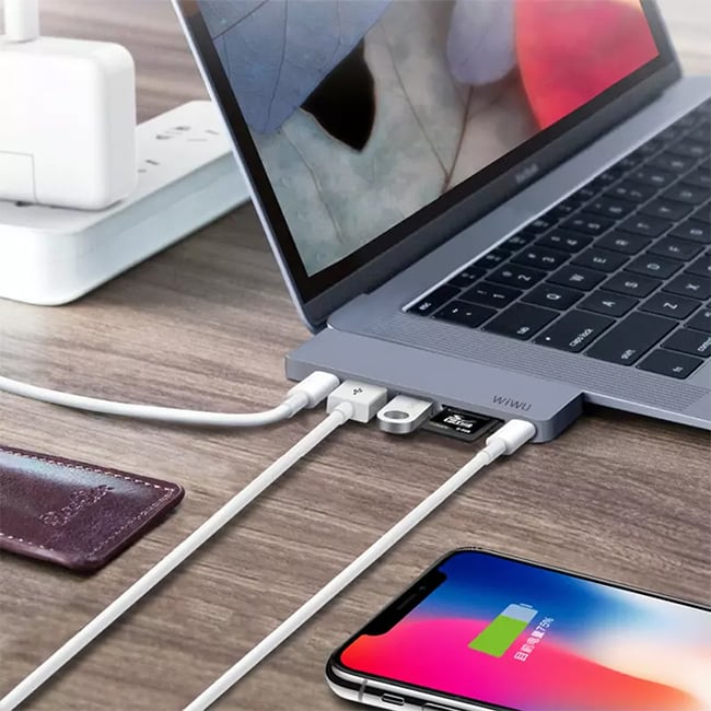 WiWU T8 7-in-1 USB Type-C Hub Adapter