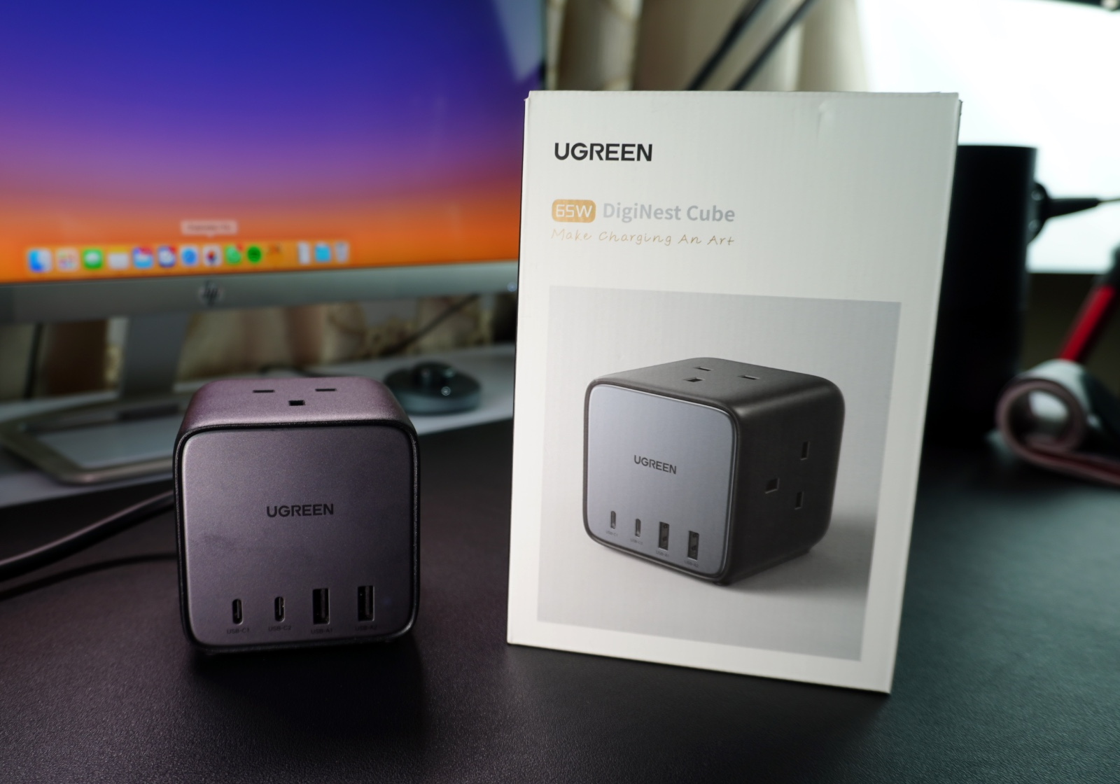 UGREEN 65W DigiNest Cube Charging Station
