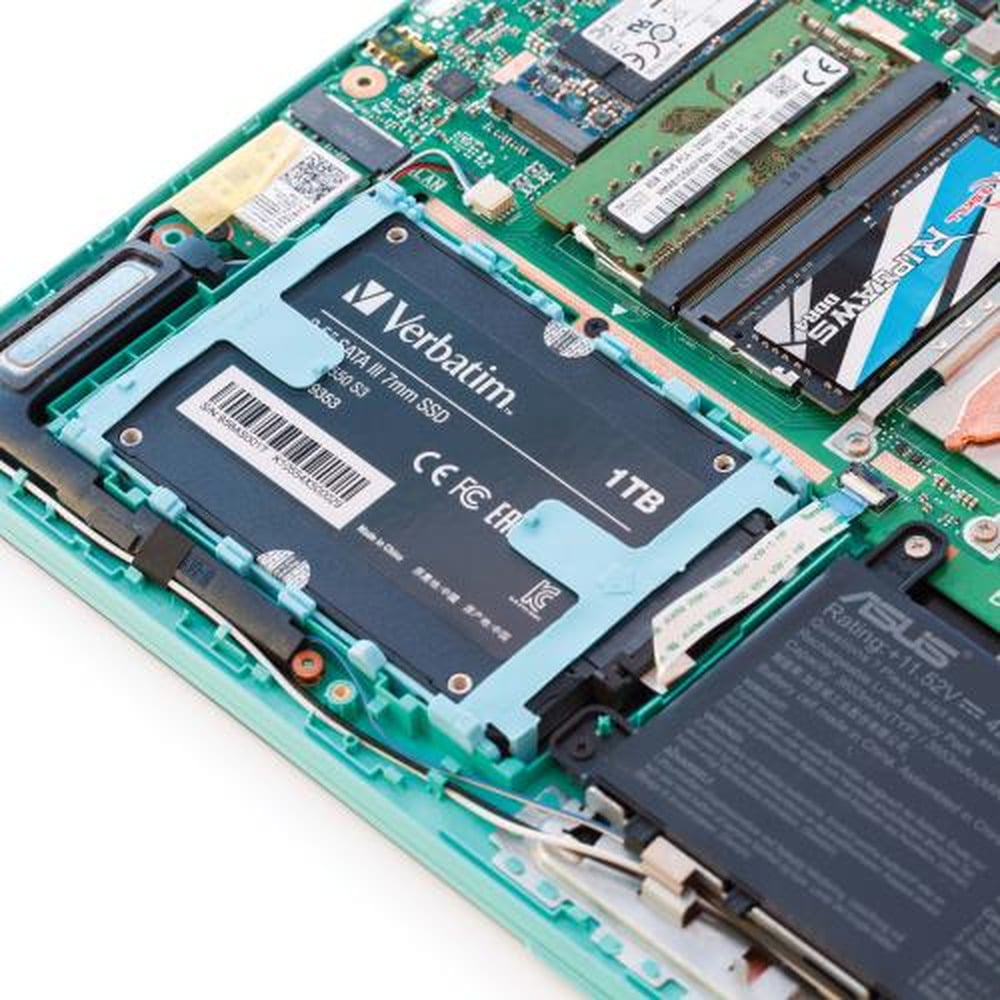 Verbatim 49353 Vi550 S3 SATA III 2.5" 1TB Internal SSD
